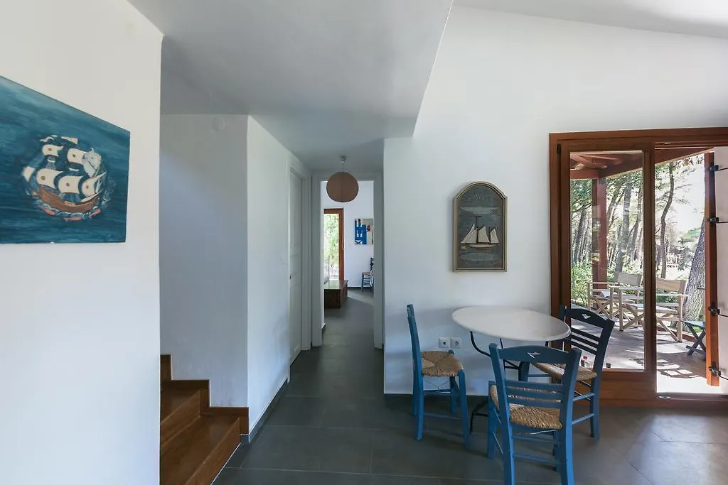 #Luxlikehome - Sanni Beach Forest Villa Sani